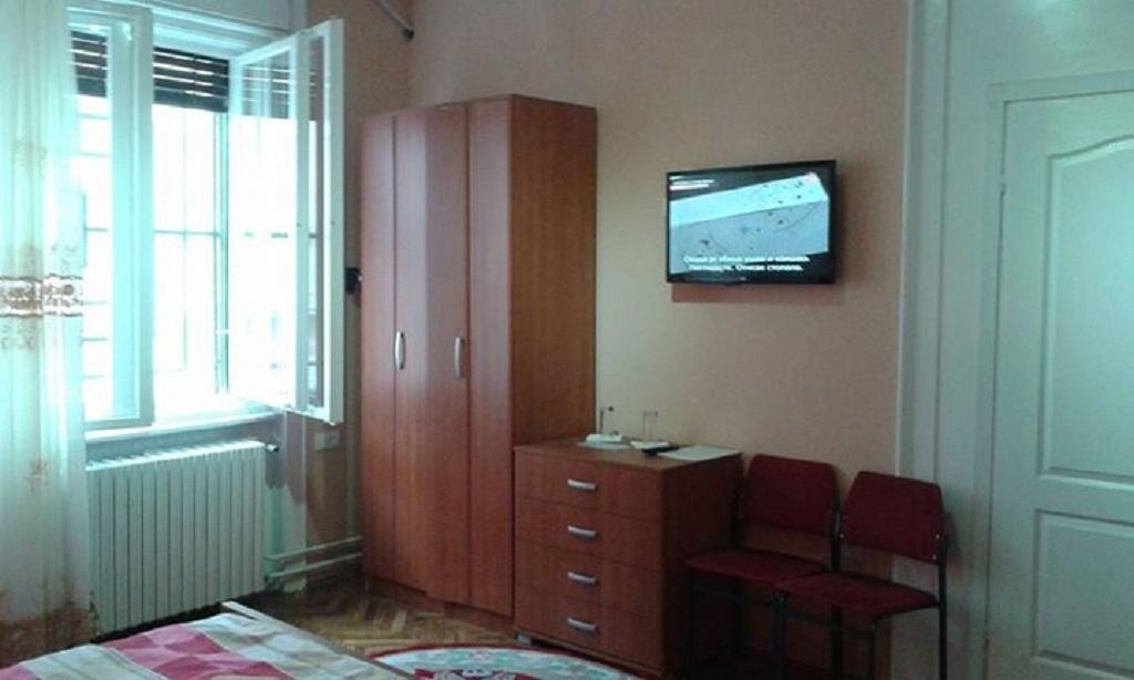 Family Top Rooms Bela Lada Sobe Novi Sad Exterior foto